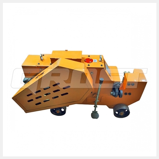 Резчик арматуры GROST RC-40М01